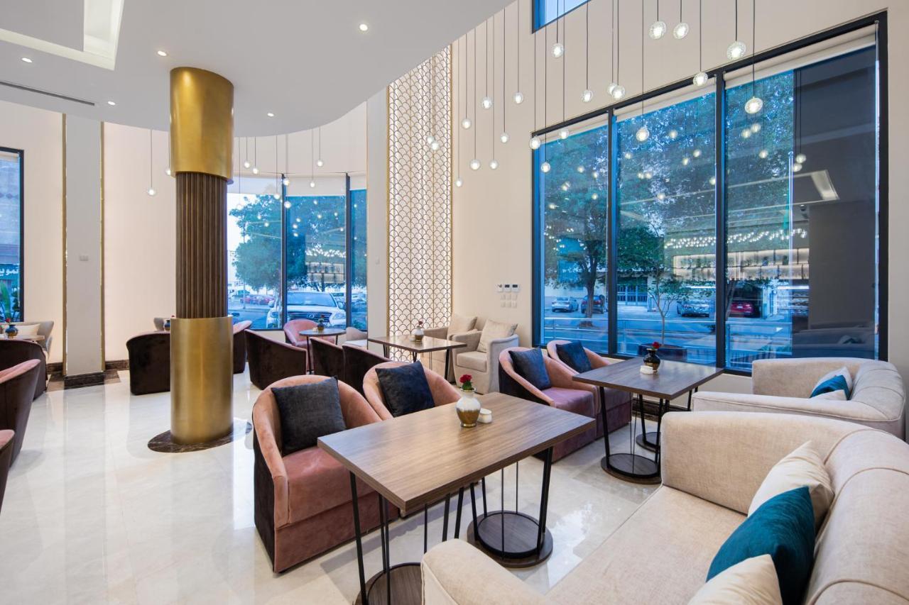 Gladiolus Hotel Jeddah Exterior photo