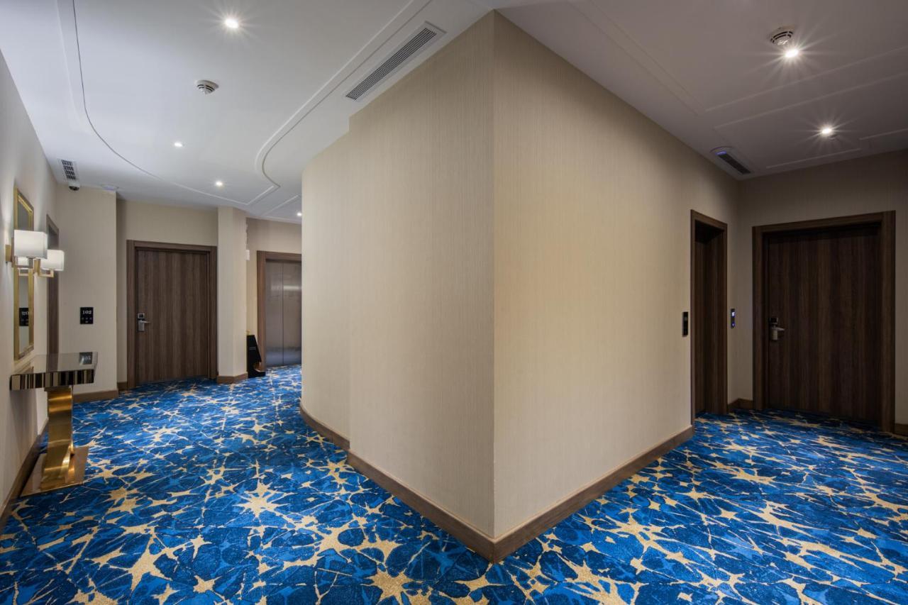 Gladiolus Hotel Jeddah Exterior photo
